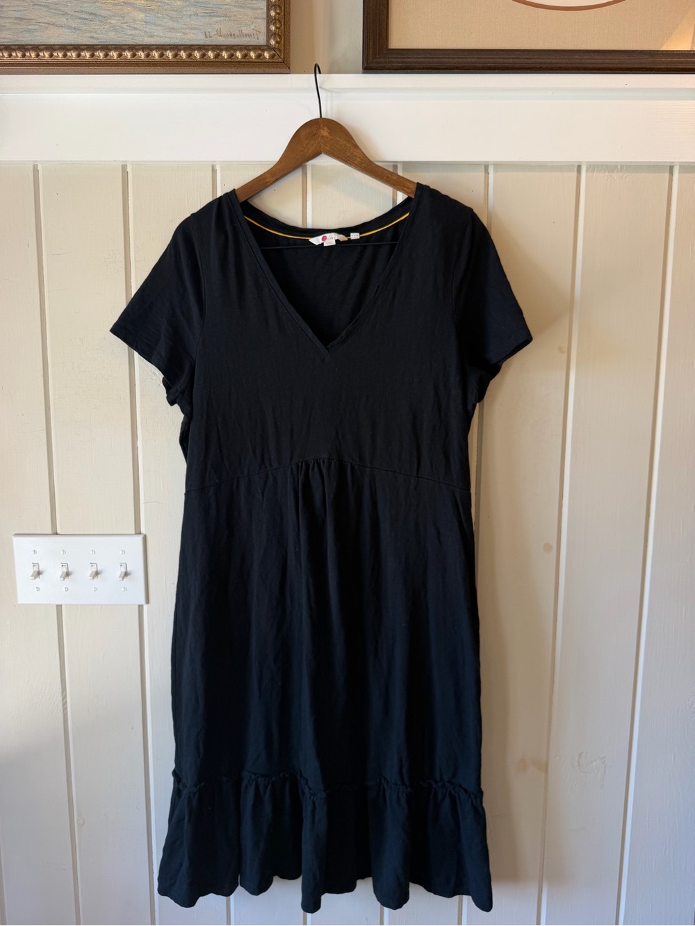 Boden Black V-Neck Short-Sleeve Midi Dress with Ruffle Hem, Size 14